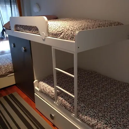 Vivienda Turistica La Moleta 아파트